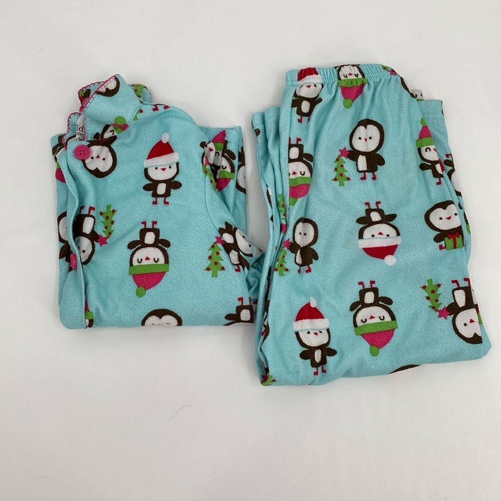 child of mine by carter's 5T Penguin pajamas set button up long sleeve & pants